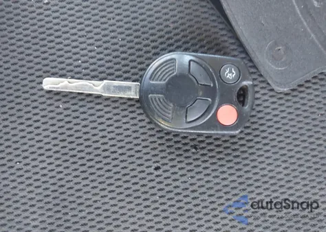 2014 Ford Focus Se z USA, uszkodzony, nr VIN 1FADP3F26EL246151